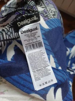 Pañuelo Desigual Nuevo con Etiquetas