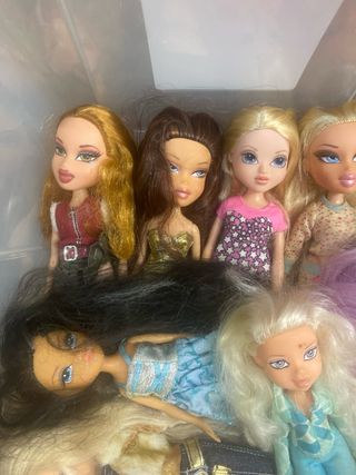 Lotto 17 Bratz MGA + Accessori