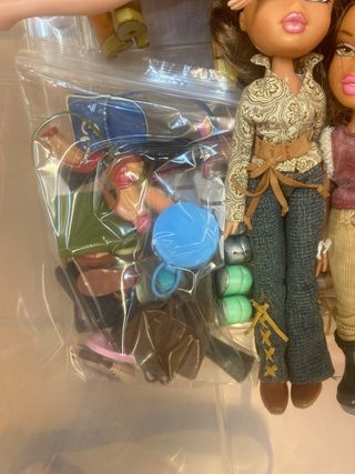 Lotto 17 Bratz MGA + Accessori