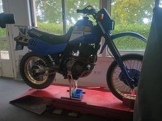 Suzuki DR 600 S - 1988