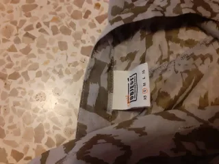 Consegna di abbigliamento donna taglia S