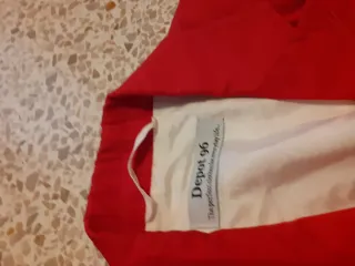 Consegna di abbigliamento donna taglia S