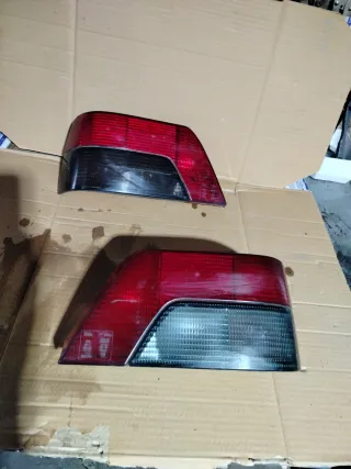 Pilotos Traseros Peugeot 309