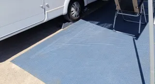 Suelo para camping azul