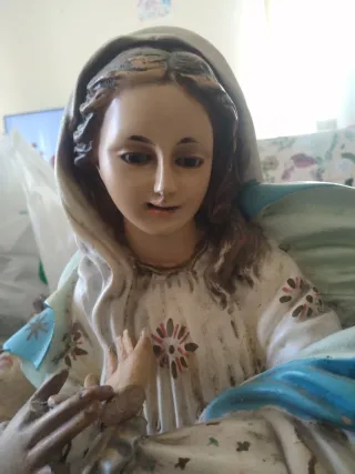 Figura Virgen María busto