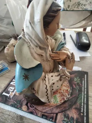 Figura Virgen María busto
