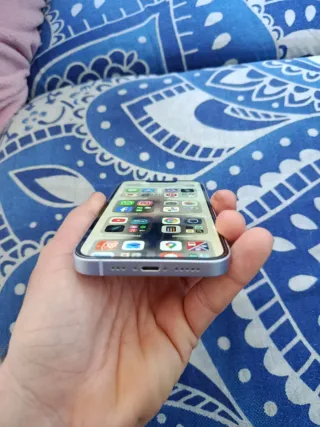 iPhone 14 Apple Viola