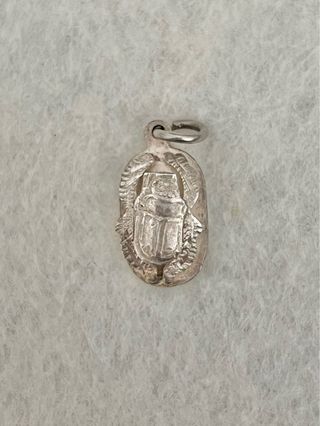 Colgante Plata Escarabajo Egipcio