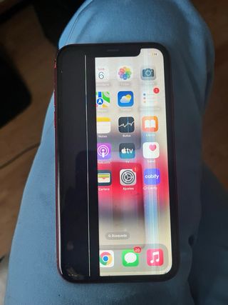 iPhone 11 Rosso per parti