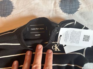 Camiseta Calvin Klein bebé rayas