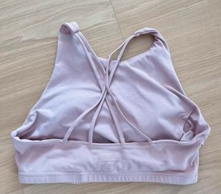 Sujetador deportivo Oysho rosa