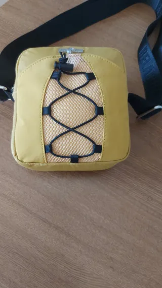 Bolso Hellolulu amarillo