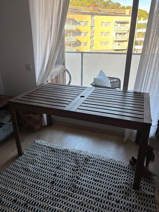 Mesa de madera extensible para terraza (140-260)