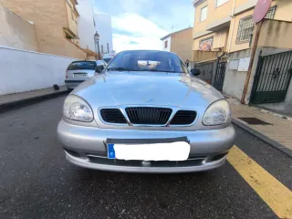 Daewoo Lanos 1.4 •Etiqueta B ·75 CV (55 kW) · 2002