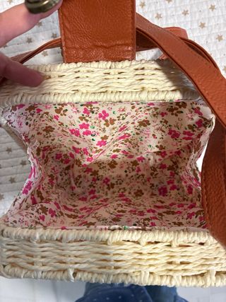 Bolso de paja para niña