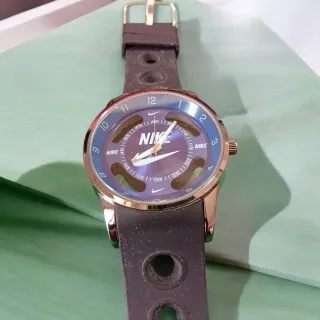 Orologio sportivo Nike blu e argento