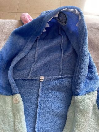 Pijama una pieza Stitch azul.