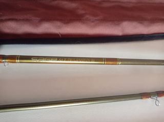 Caña de pescar Sage con funda