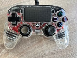 3 Mandos Nacon USB PC/PS4 + Multipuerto USB C