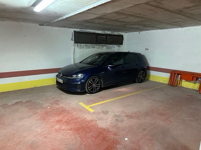 Plaza de garaje en avenida San José