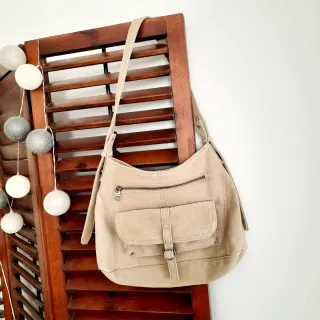 Bolso estilo safari beige