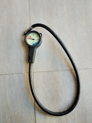 Manómetro de buceo