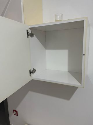 Mesa comedor cristal,sillas y muebles de comedor