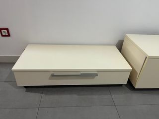 Mesa comedor cristal,sillas y muebles de comedor