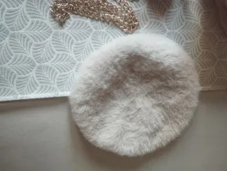 Conjunto Bolso, Cuello y Gorra Parisina Rosa