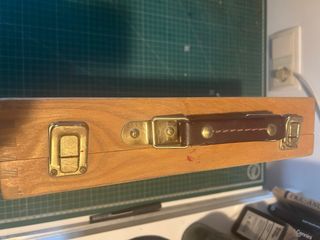 Maletín madera pinturas 32x24x7