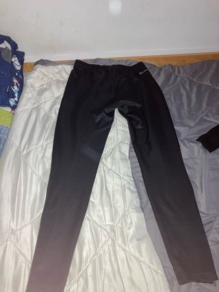 Pantalón chándal Adidas negro