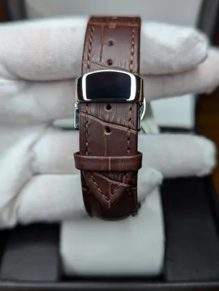 Reloj Seiko Mod Prospex Alpinist Verde y Dorado