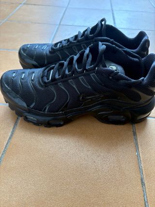 Nike TN Bambas Negras