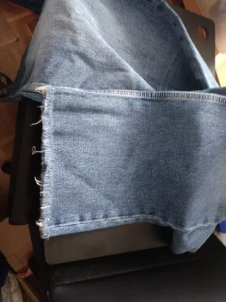 Pantalón vaquero Zara azul