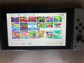 Nintendo Switch Grigio + Extra MOLTO POCO USO