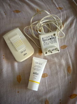 Depiladora Braun Silk-épil con cargador
