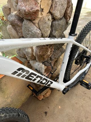 Bicicleta Mendiz X10 Montaña + accesorios