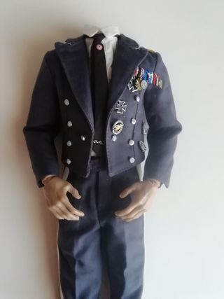 1/6 German Luftwaffe gala uniform actio