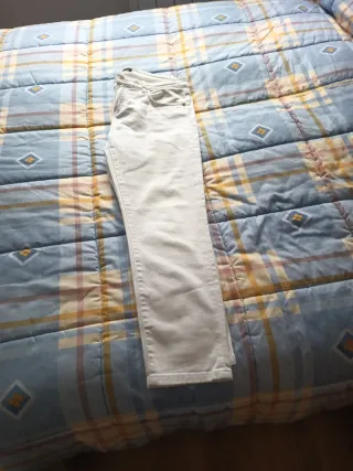 Pantalón blanco