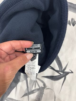 Cappello Kappa Blu e Bianco con Pompon