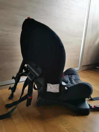 Silla de coche Axkid ACM