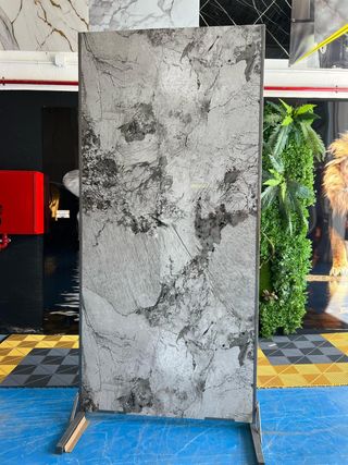 Placa decorativa Mármol Escamas Gris