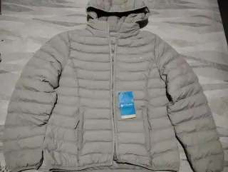Chaqueta Columbia gris con capucha