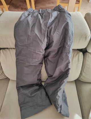 Pantalones de esquí grises seminuevos