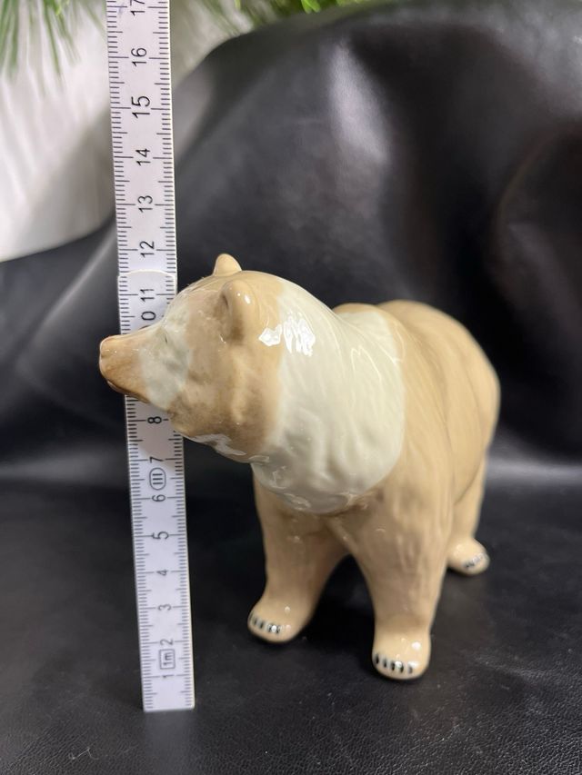 Figura Orso in Porcellana Beige e Bianco