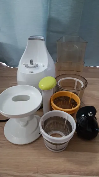 Exprimidor Juice Producer KT100