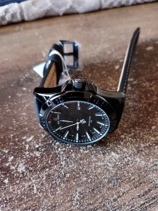 Reloj Naviforce Negro