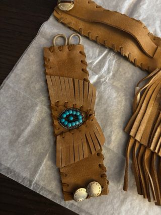 Gargantilla y pulsera piel con turquesa