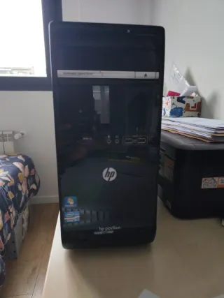 Computer desktop HP Nero