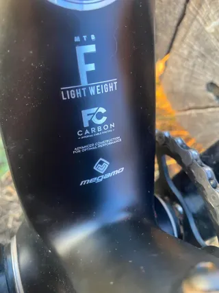 Megamo Track R10 Carbono Talla M